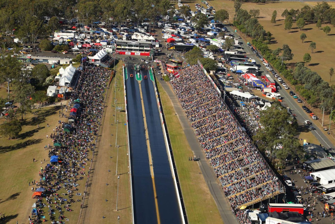 Drag racing down the quarter mile at Willowbank How it all started