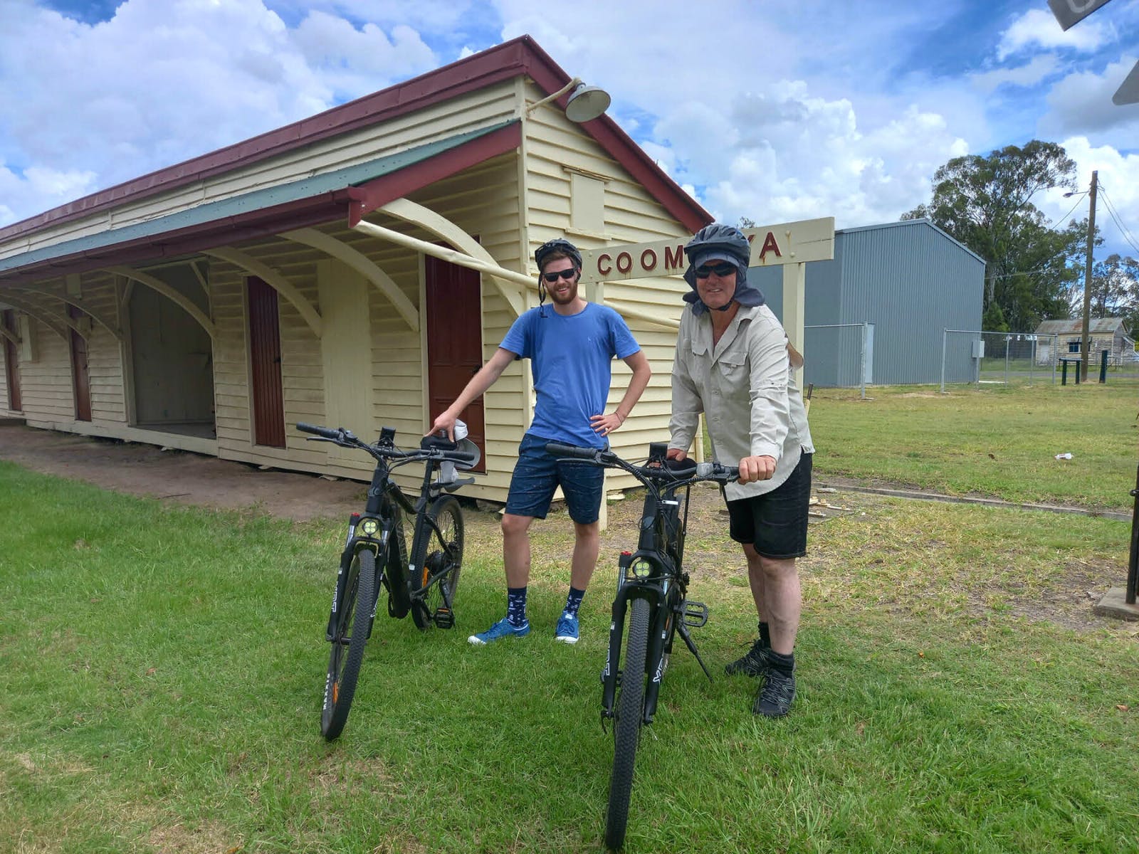 cycle tours queensland